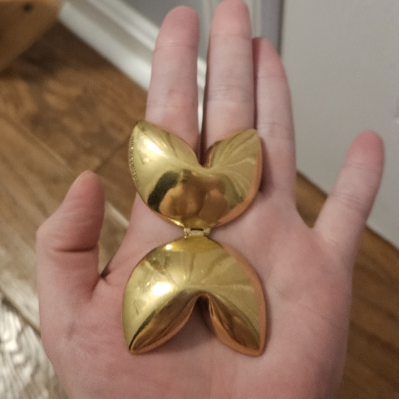 Rare Juicy Couture Gold Metal Fortune Cookie Trinket Box With Blue Enamel - Picture 8 of 14